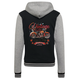 Vintage Motor Easy Rider Strijk Applicatie op de rugzijde van een zwart college jasje met grijze mouwen