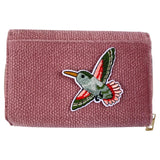 Kolibrie Vogeltjes Strijk Applicatie Patch op een roze portemonnee