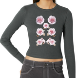 Roos Wilderozen Bloemen Full Color Strijk Applicatie op een groen grijze longsleeve