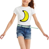 Banaan Reversible Paillette Strijk Embleem Patch op een wit t-shirt