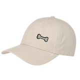 Honden Bot Kluif Botje Strijk Embleem Patch op een beige cap