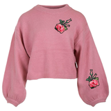 Twee maal de Roos Knoppen Strijk Embleem Patch op een roze sweater