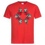 Rozen Bloemen Tak Strijk Embleem XL Patch Rechts samen met de linker variant  op een rood t-shirt