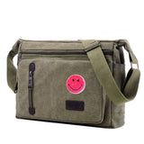 Smiley Strijkpatch Shimmer Pailletten Opstrijkbaar op een groene canvas tas