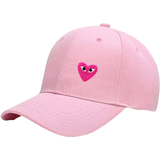 Hartje Met Oogjes Strijk Embleem Patch Donker Roze op een roze cap