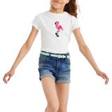 Flamingo Paillette Strijk Embleem Patch Small op een wit t-shirt