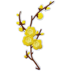 Pflaumenblüten-Blumen-Gelber Emblem-Aufnäher zum Aufbügeln links