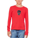 Skull Strass Strijk Embleem Patch op een rood t-shirt