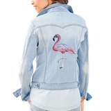 Roze Flamingo XXL Strijk Embleem Patch Rechts op de rugzijde van een spijkerjasje