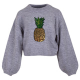 Ananas Paillette XL Strijk Embleem Patch op een grijze swaeter