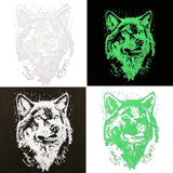 Wolf opstrijk applicatie met glow in the dark effect op textielfolie
