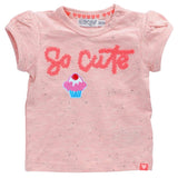 Cupcake Met Kers Strijk Embleem Patch op een roze baby shirtje