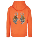 Tijger XL Strijk Embleem Patch Set L+R op de achterzijde van een oranje hoodie