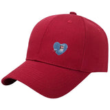 Denim Hartje Strijk Patch Rood Blauw Geruite op een rode cap