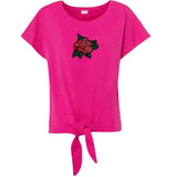 Roos Paillette Bloem Strijk Embleem Patch op een fuchsia roze shirtje