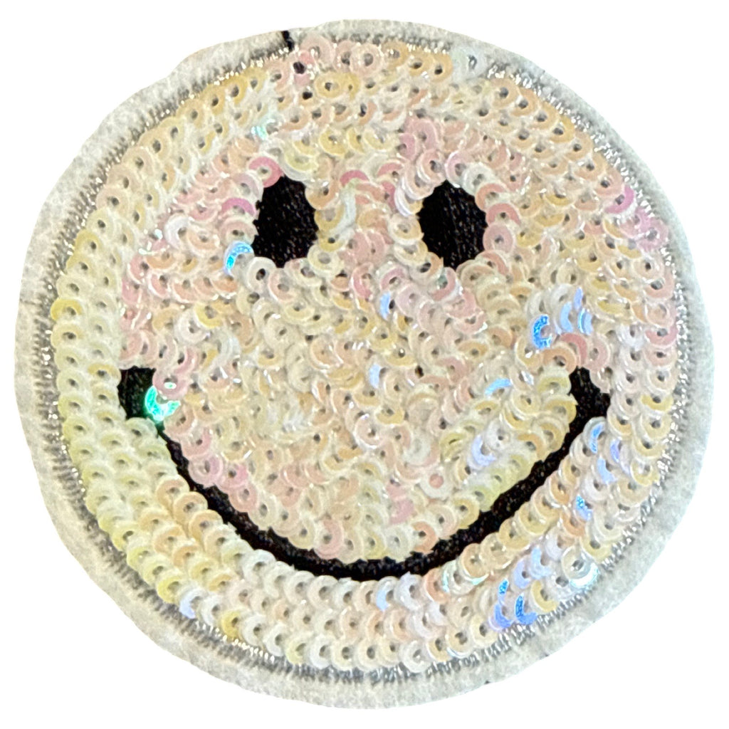Smiley strijkpatch met wit paarlemoer pailletten effect voor kleding en accessoires