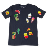 Fastfood Strijk Patch Set op een donkerblauw t-shirtje