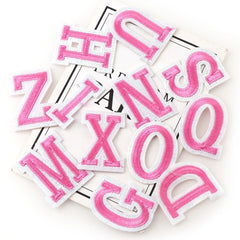 Buchstaben-Emblem-Aufnäher zum Aufbügeln mit Alphabet, rosa und weiß