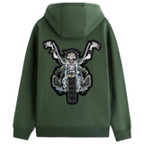 Skelet Motor XXL Biker Strijk Embleem Patch opde rugzijde van een groen hoodie