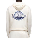 Zeilboot Classic Sailing Tekst Vintage Strijk Applicatie op de rugzijde van een witte hoodie