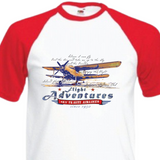 Vliegtuig Strijk Applicatie Flight Adventures op een wit t-shirt