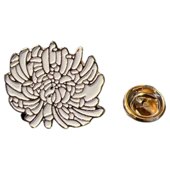 Chrysantheme Blumen Emaille Pin Weiß