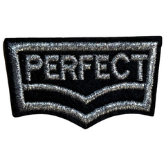 Perfekter Text-Emblem-Aufnäher zum Aufbügeln
