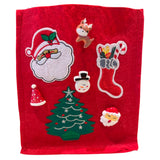 Close-up van de Pin Broche Steek Pin Knopen Set Kerst Christmas Winter B samen met drie kerst strijk patches