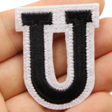 Alfabet Strijk Embleem Letter U Patch Zwart Wit