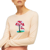 Palmboom Oase Flamingo XL Strijk Embleem Patch op een zalmroze longsleeve