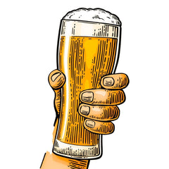Bierglas in der Hand, vollfarbig, zum Aufbügeln, groß