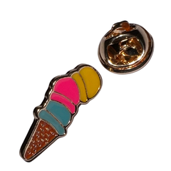 Eis lecken Emaille Pin